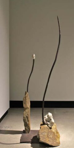 Nos 139 + 140 Dialogue (1998). Photo Rodolphe Caron. h = 102 cm et 149 cm